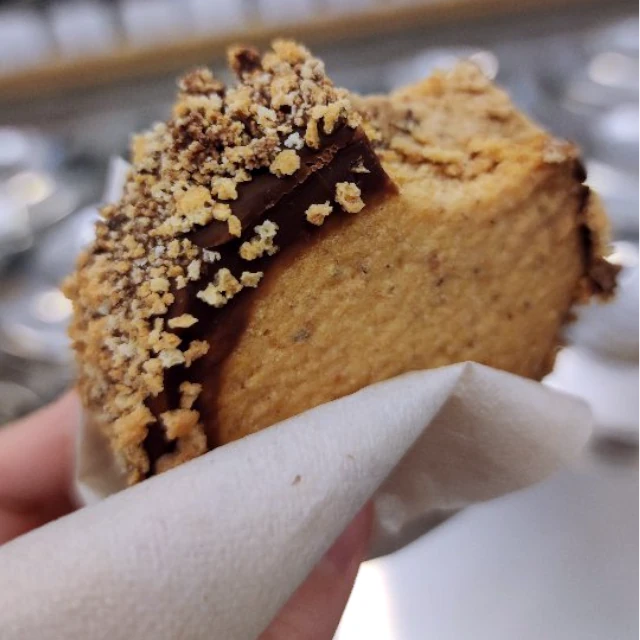Ice cream stuffed cookie